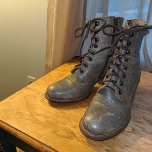 Bed Stu boots judgement 8.5 Grey. Beautiful!
